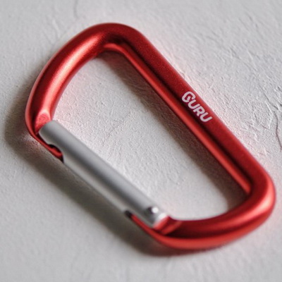 Карабин Guru TYPHOON red